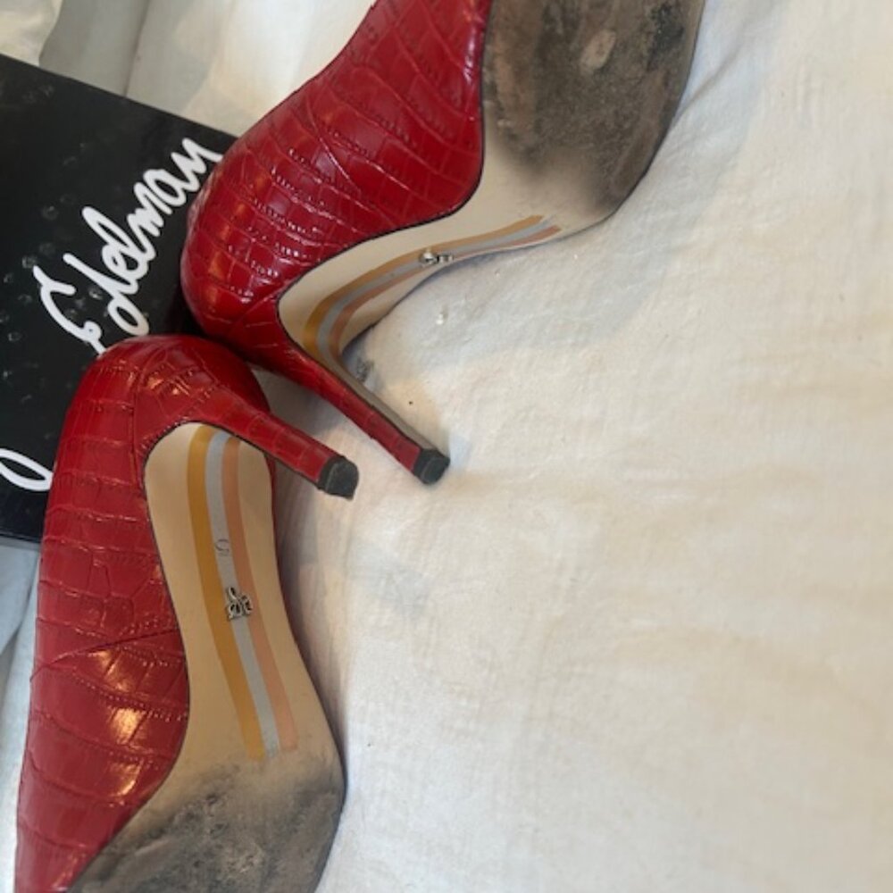 Sam Edelman red croc pumps - Picture 2 of 2
